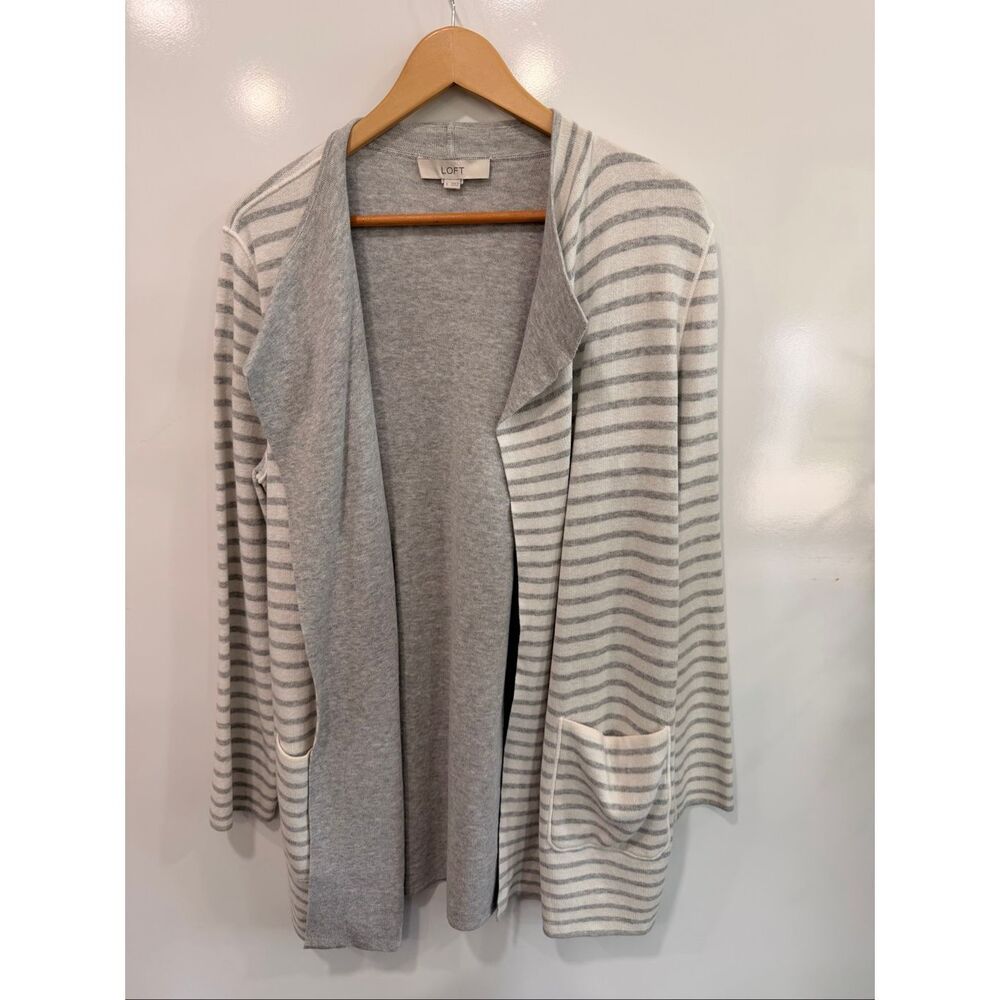LOFT‎ Reversible Cardigan Gray Stripe Size L